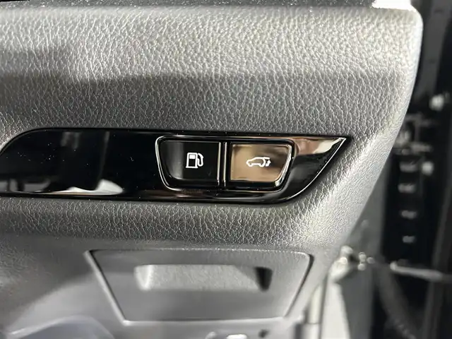 レクサス ＮＸ 350h Fスポーツ 佐賀県 2024(令6)年 0.5万km グラファイトブラックガラスフレーク 純正14インチディスプレイーディオ/フルセグTV/Bluetooth/Applecarplay/Androidauto/ナビ機能付き/全方位バックカメラ/衝突被害軽減システム/レーダークルーズコントロール/レーンアシスト/ブラインドスポットモニター/クリアランスソナー/ロードサインアシスト/オートライト/オートマチックハイビーム/3眼LEDヘッドライト/LEDフォグライト/ビルトインETC2.0 /パーキングアシスト/電子パーキング/ブレーキホールド/パワーバックドア/前方ドライブレコーダー/ステアリングヒーター/純正20インチアルミホイール/運転席・助手席パワーシート/運転席・助手席シートヒーター/運転席・助手席エアシート/メモリーシート/パドルシフト/ISOFIX対応シート/純正フロアマット