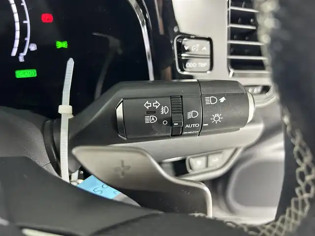 レクサス ＮＸ 350h Fスポーツ 佐賀県 2024(令6)年 0.5万km グラファイトブラックガラスフレーク 純正14インチディスプレイーディオ/フルセグTV/Bluetooth/Applecarplay/Androidauto/ナビ機能付き/全方位バックカメラ/衝突被害軽減システム/レーダークルーズコントロール/レーンアシスト/ブラインドスポットモニター/クリアランスソナー/ロードサインアシスト/オートライト/オートマチックハイビーム/3眼LEDヘッドライト/LEDフォグライト/ビルトインETC2.0 /パーキングアシスト/電子パーキング/ブレーキホールド/パワーバックドア/前方ドライブレコーダー/ステアリングヒーター/純正20インチアルミホイール/運転席・助手席パワーシート/運転席・助手席シートヒーター/運転席・助手席エアシート/メモリーシート/パドルシフト/ISOFIX対応シート/純正フロアマット