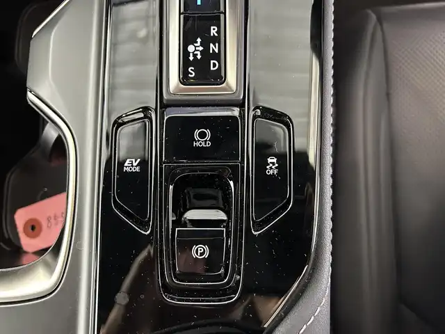 レクサス ＮＸ 350h Fスポーツ 佐賀県 2024(令6)年 0.5万km グラファイトブラックガラスフレーク 純正14インチディスプレイーディオ/フルセグTV/Bluetooth/Applecarplay/Androidauto/ナビ機能付き/全方位バックカメラ/衝突被害軽減システム/レーダークルーズコントロール/レーンアシスト/ブラインドスポットモニター/クリアランスソナー/ロードサインアシスト/オートライト/オートマチックハイビーム/3眼LEDヘッドライト/LEDフォグライト/ビルトインETC2.0 /パーキングアシスト/電子パーキング/ブレーキホールド/パワーバックドア/前方ドライブレコーダー/ステアリングヒーター/純正20インチアルミホイール/運転席・助手席パワーシート/運転席・助手席シートヒーター/運転席・助手席エアシート/メモリーシート/パドルシフト/ISOFIX対応シート/純正フロアマット