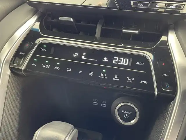 トヨタ ハリアー ハイブリッド G 滋賀県 2024(令6)年 3.3万km ブラック 純正メーカーナビ/バックカメラ/デジタルインナーミラー/ハーフレザーシート/パワーシート/パワーバックドア/オートマチックハイビーム/LEDヘッドライト/追従クルーズコントロール/純正１８AW/スマートキー/ビルトインETC