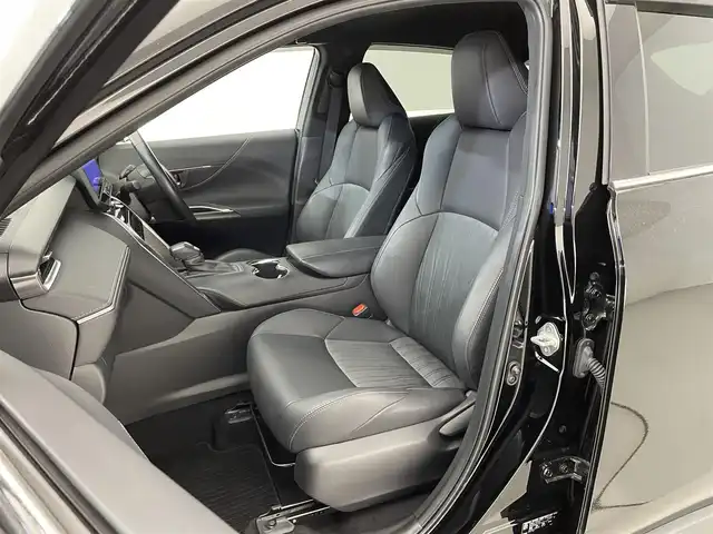 トヨタ ハリアー ハイブリッド G 滋賀県 2024(令6)年 3.3万km ブラック 純正メーカーナビ/バックカメラ/デジタルインナーミラー/ハーフレザーシート/パワーシート/パワーバックドア/オートマチックハイビーム/LEDヘッドライト/追従クルーズコントロール/純正１８AW/スマートキー/ビルトインETC