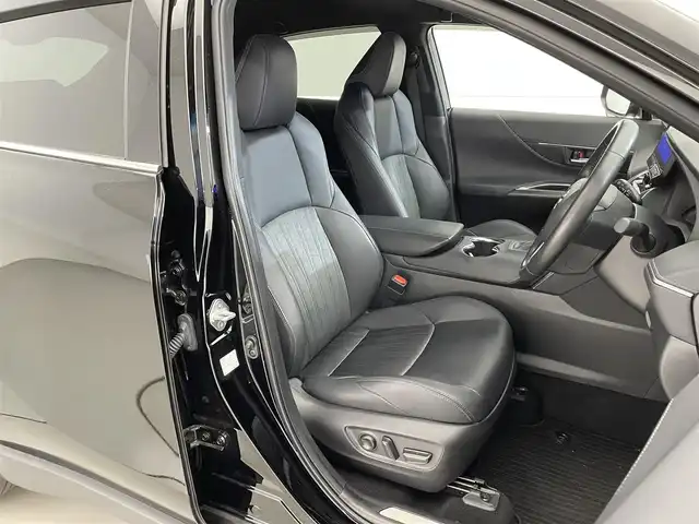 トヨタ ハリアー ハイブリッド G 滋賀県 2024(令6)年 3.3万km ブラック 純正メーカーナビ/バックカメラ/デジタルインナーミラー/ハーフレザーシート/パワーシート/パワーバックドア/オートマチックハイビーム/LEDヘッドライト/追従クルーズコントロール/純正１８AW/スマートキー/ビルトインETC