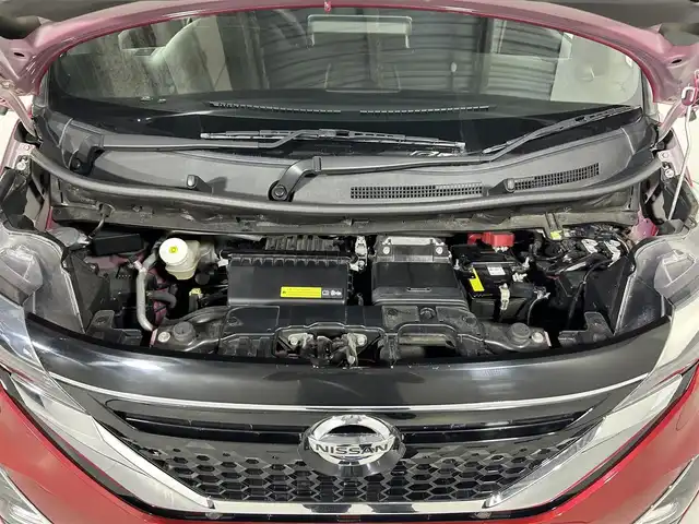 日産 ルークス HWS Gターボ プロパイロットED 佐賀県 2020(令2)年 5.2万km スパークリングレッド/ブラック 純正9型ナビ/ＡＭ/ＦＭ/CD/DVD/Bluetooth/フルセグTV/全方位カメラ/プロパイロット/純正ドライブレコーダー/衝突被害軽減システム/レーンアシスト/コーナーセンサー/ETC/LEDヘッドライト/フォグランプ/オートエアコン/盗難防止装置/横滑り防止装置/車線逸脱警報/オートライト/スマートキー/プッシュスタート/純正フロアマット/純正15インチアルミホイール	/ステアリングスイッチ/電動格納ミラー/ドアバイザー