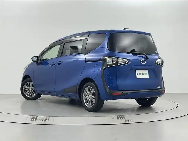トヨタ シエンタ G 埼玉県 2020(令2)年 2.2万km コバルトブルーメタリック プリクラッシュセーフティ/純正ナビゲーションNSCN-W68/（ワンセグTV/CD/Bluetooth/AM/FM）/全方位カメラ/両側パワースライドドア /クリアランスソナー /ビルトインETC/レーンディパーチャーアラート/オートハイビーム/スマートキー/プッシュスタート/純正１５インチアルミホイール