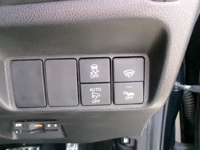 ホンダ シャトル ハイブリッド Z スタイルエディション 群馬県 2016(平28)年 8万km ミッドナイトブルービームM 8インチプレミアムインターナビ/　・フルセグTV・BT・DVD(VXM-165VFEi)/純正バックモニター/あんしんパッケージ/ビルトインETC/前席シートヒーター/LEDヘッドライト/スマートキー×2＆プッシュスタート/クルーズコントロール/純正16インチアルミホイール/H29.30.R2.3.5年記録簿/保証書＆取説