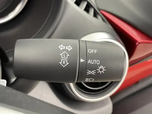 マツダ ロードスター S スペシャルパッケージ 千葉県 2023(令5)年 1.8万km ソウルレッドクリスタルM i-ACTIVSENSE/・スマートシティブレーキサポート/・ブラインドスポットモニタリング/・車線逸脱警報/・パーキングセンサー/マツダコネクト/・CD/DVD/USB/AUX/・Bluetooth/・フルセグ/LEDオートライト/シートヒーター/革巻きステアリング/純正16インチアルミホイール/純正フロアマット/ステアリングスイッチ/プッシュスタート/スマートキー/ETC
