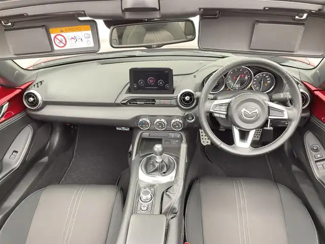 マツダ ロードスター S スペシャルパッケージ 千葉県 2023(令5)年 1.8万km ソウルレッドクリスタルM i-ACTIVSENSE/・スマートシティブレーキサポート/・ブラインドスポットモニタリング/・車線逸脱警報/・パーキングセンサー/マツダコネクト/・CD/DVD/USB/AUX/・Bluetooth/・フルセグ/LEDオートライト/シートヒーター/革巻きステアリング/純正16インチアルミホイール/純正フロアマット/ステアリングスイッチ/プッシュスタート/スマートキー/ETC
