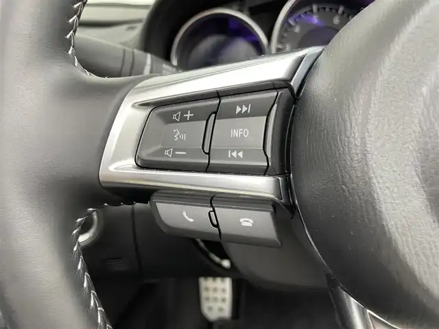 マツダ ロードスター S スペシャルパッケージ 千葉県 2023(令5)年 1.8万km ソウルレッドクリスタルM i-ACTIVSENSE/・スマートシティブレーキサポート/・ブラインドスポットモニタリング/・車線逸脱警報/・パーキングセンサー/マツダコネクト/・CD/DVD/USB/AUX/・Bluetooth/・フルセグ/LEDオートライト/シートヒーター/革巻きステアリング/純正16インチアルミホイール/純正フロアマット/ステアリングスイッチ/プッシュスタート/スマートキー/ETC