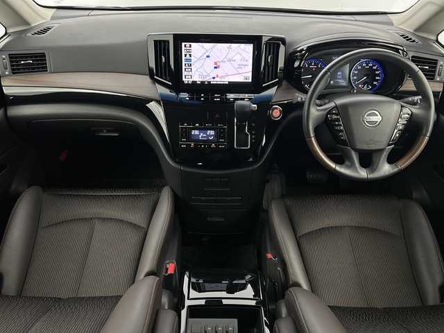 日産 エルグランド 250HWS S アーバンクロム 宮城県 2021(令3)年 4万km 黒 純正９インチナビ/ＣＤ／ＤＶＤ／Ｂｌｕｅｔｏｏｔｈ／ブルーレイ/バックカメラ/インテリジェントアラウンドビューモニター/ハーフレザーシート/３６０°セーフティアシスト/ＥＴＣ２．０/ナビ連動ドラレコ/両側パワースライドドア/エマージェンシーブレーキ/レーダークルーズコントロール