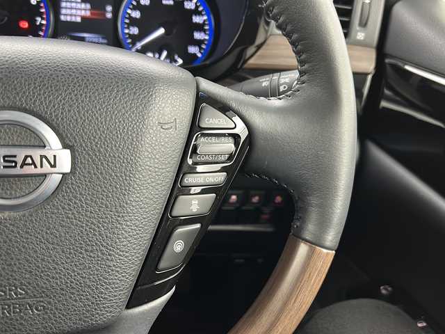 日産 エルグランド 250HWS S アーバンクロム 宮城県 2021(令3)年 4万km 黒 純正９インチナビ/ＣＤ／ＤＶＤ／Ｂｌｕｅｔｏｏｔｈ／ブルーレイ/バックカメラ/インテリジェントアラウンドビューモニター/ハーフレザーシート/３６０°セーフティアシスト/ＥＴＣ２．０/ナビ連動ドラレコ/両側パワースライドドア/エマージェンシーブレーキ/レーダークルーズコントロール