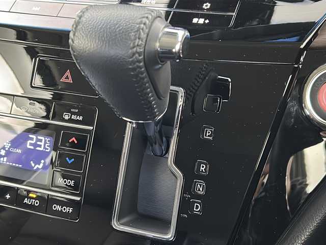 日産 エルグランド 250HWS S アーバンクロム 宮城県 2021(令3)年 4万km 黒 純正９インチナビ/ＣＤ／ＤＶＤ／Ｂｌｕｅｔｏｏｔｈ／ブルーレイ/バックカメラ/インテリジェントアラウンドビューモニター/ハーフレザーシート/３６０°セーフティアシスト/ＥＴＣ２．０/ナビ連動ドラレコ/両側パワースライドドア/エマージェンシーブレーキ/レーダークルーズコントロール