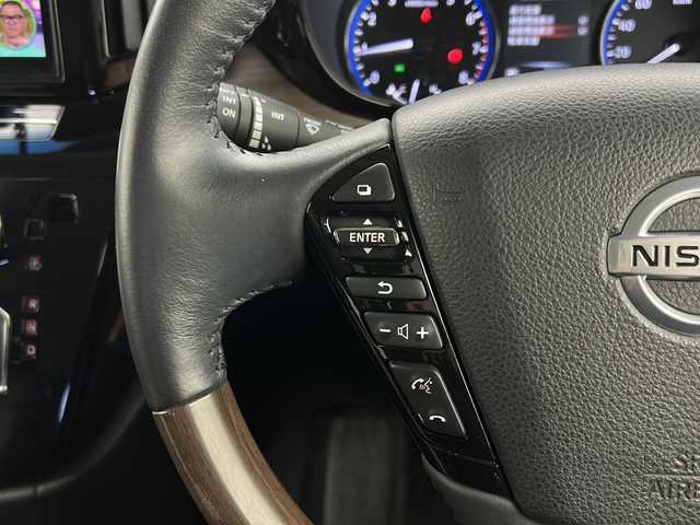 日産 エルグランド 250HWS S アーバンクロム 宮城県 2021(令3)年 4万km 黒 純正９インチナビ/ＣＤ／ＤＶＤ／Ｂｌｕｅｔｏｏｔｈ／ブルーレイ/バックカメラ/インテリジェントアラウンドビューモニター/ハーフレザーシート/３６０°セーフティアシスト/ＥＴＣ２．０/ナビ連動ドラレコ/両側パワースライドドア/エマージェンシーブレーキ/レーダークルーズコントロール