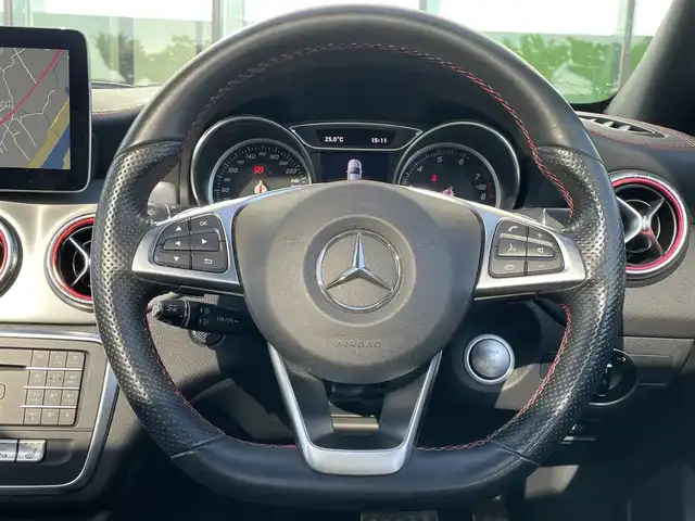 メルセデス・ベンツ ＣＬＡ１８０ Sブレイク　スポーツ 和歌山県 2016(平28)年 5.8万km ガンＭ 後期型/純正8インチナビ/バックカメラ/BT/衝突軽減ブレーキ/レーダークルコン/前後コーナーセンサー/オートライト/ETC2.0 /サンルーフ/キーレスゴー/シートメモリー/パワーシート/ステリモ/電動リアゲート/シートヒーター/パドルシフト