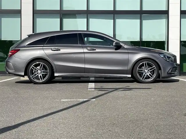 メルセデス・ベンツ ＣＬＡ１８０ Sブレイク　スポーツ 和歌山県 2016(平28)年 5.8万km ガンＭ 後期型/純正8インチナビ/バックカメラ/BT/衝突軽減ブレーキ/レーダークルコン/前後コーナーセンサー/オートライト/ETC2.0 /サンルーフ/キーレスゴー/シートメモリー/パワーシート/ステリモ/電動リアゲート/シートヒーター/パドルシフト