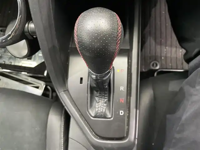 ホンダ Ｓ６６０ α 鹿児島県 2016(平28)年 4.2万km プレミアムスターホワイトパール ディスプレイオーディオ/バックカメラ/ＥＴＣ/ハーフレザーシート/純正アルミホイール/アクティブスポイラー/ＬＥＤヘッドライト/オートライト/アイドリングストップ/プッシュスタート/スマートキー