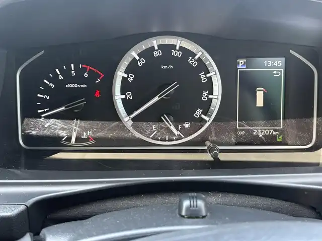 トヨタ ハイエース GL 徳島県 2023(令5)年 2.4万km ホワイトパールクリスタルシャイン モデリスタエアロ/純正ナビ【NSZT-W68T】/デジタルインナーミラー/衝突被害軽減システム/レーンキープアシスト/横滑り防止装置/オートマチックハイビーム/前後コーナーセンサー/ＥＴＣ/バックカメラ/ドライブレコーダー/プッシュスタート/スマートキー