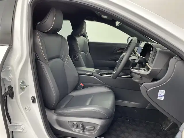 トヨタ クラウン スポーツ Z 新潟県 2024(令6)年 3.4万km パール 純正12.3インチメーカーオプションナビ/ブラインドスポットモニター(BSM)/デジタルインナーミラー/革シート/前席両側パワーシート/前席両側ベンチレーション/ETC2.0/パワーバックドア/全方位カメラ/RS-R　ダウンサス(純正サス積載あり)/LEDライト/法人ワンオーナー/レーザークルーズコントロール/衝突軽減ブレーキ/前後ドライブレコーダー/Miracast/フルセグ