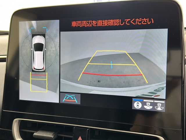 トヨタ アクア Z 群馬県 2022(令4)年 1.3万km プラチナホワイトパールマイカ 純正10.5型ディスプレイオーディオ　全周囲カメラ　衝突被害軽減ブレーキ　アダプティブクルーズコントロール　パワーシート　シートヒーター　ステアリングヒーター　ETC2.0 スマートキー　禁煙車
