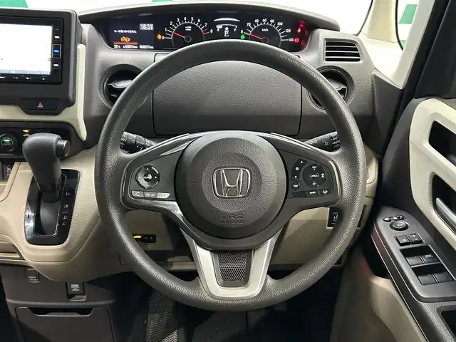 ホンダ Ｎ ＢＯＸ G L ホンダセンシング 鹿児島県 2018(平30)年 6.7万km クリスタルブラックパール 純正ナビ（フルセグTV/Bluetooth）/片側パワースライドドア/バックカメラ/後方コーナーセンサー/衝突軽減ブレーキ/追従型クルーズコントロール/前席シートヒーター/社外アルミホイール/レーンキープアシスト/オートライト/オートマチックハイビーム/ETC/後席ロール式サンシェード