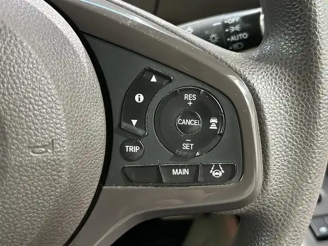 ホンダ Ｎ ＢＯＸ G L ホンダセンシング 鹿児島県 2018(平30)年 6.7万km クリスタルブラックパール 純正ナビ（フルセグTV/Bluetooth）/片側パワースライドドア/バックカメラ/後方コーナーセンサー/衝突軽減ブレーキ/追従型クルーズコントロール/前席シートヒーター/社外アルミホイール/レーンキープアシスト/オートライト/オートマチックハイビーム/ETC/後席ロール式サンシェード