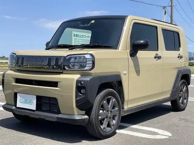 ダイハツ タフト G ダーククロムベンチャー 佐賀県 2023(令5)年 3.9万km サンドベージュメタリック ガラスルーフ/純正9インチナビ・フルセグTV/・CD/DVD/SD/USB/HDMI/Bluetooth/TVキャンセラー/全方位カメラ/ETC/コーナーセンサー/電子パーキングブレーキ/AUTO HOLD機能/D+N席シートヒーター/革巻きステアリング/ステアリングリモコン/オートハイビーム/純正LEDヘッドライト/純正LEDフォグライト/純正15インチアルミ/新車保証書/ダイハツスマートアシスト/・車線逸脱抑制機能/・車線逸脱警報/・先行車発進お知らせ機能/・衝突被害軽減ブレーキ