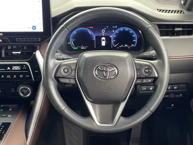 トヨタ ハリアー ハイブリッド Z レザーパッケージ 鹿児島県 2023(令5)年 3万km パール 純正12.3型ナビ /・Bluetooth/・フルセグTV/・AM/・FM/AppleCarPlay/AndroidAuto/フロント・サイド・バックカメラ/ETC2.0 /JBLサウンドシステム /デジタルインナーミラー型ドラレコ /ステアリングヒーター/ワイヤレス充電/前席ベンチレーション＆シートヒーター/電子パーキングブレーキ/オートホールド/前席パワーシート/シートメモリー/ブラインドスポットモニター/純正AW/純正LEDヘッドライト/純正フロアマット