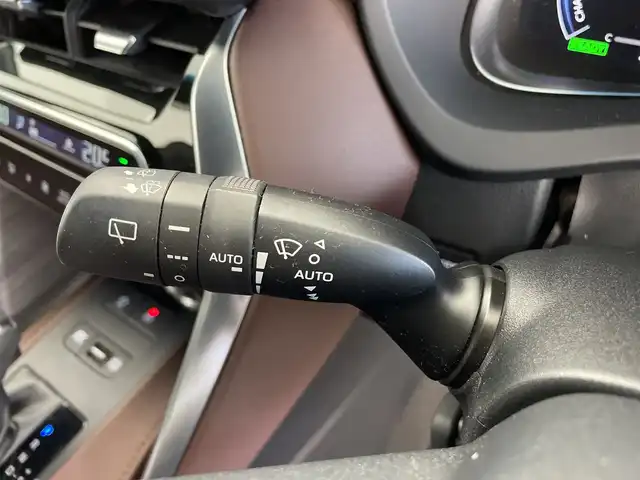 トヨタ ハリアー ハイブリッド Z レザーパッケージ 鹿児島県 2023(令5)年 3万km パール 純正12.3型ナビ /・Bluetooth/・フルセグTV/・AM/・FM/AppleCarPlay/AndroidAuto/フロント・サイド・バックカメラ/ETC2.0 /JBLサウンドシステム /デジタルインナーミラー型ドラレコ /ステアリングヒーター/ワイヤレス充電/前席ベンチレーション＆シートヒーター/電子パーキングブレーキ/オートホールド/前席パワーシート/シートメモリー/ブラインドスポットモニター/純正AW/純正LEDヘッドライト/純正フロアマット