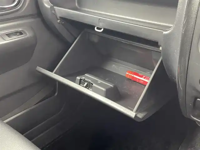 スズキ ジムニー クロスアドベンチャー XC 熊本県 2011(平23)年 10.7万km クエーサーグレーメタリック 禁煙車　/社外ナビ　/ＥＴＣ　/運転席シートヒーター　/電動格納ミラー　/純正フロアマット　/純正１６インチＡＷ　/ＬＥＤヘッドライト