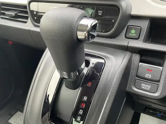 ホンダ Ｎ ＯＮＥ オリジナル 福岡県 2021(令3)年 3.1万km プラチナホワイトパール ホンダセンシング　純正ナビ（ＶＸＵ－２１７ＮＢｉ）　レーダークルーズコントロール　バックカメラ　レーンキープアシスト　ＬＥＤヘッドライト　ＥＴＣ　クリアランスソナー　フルセグＴＶ　ＣＤ／ＤＶＤ再生