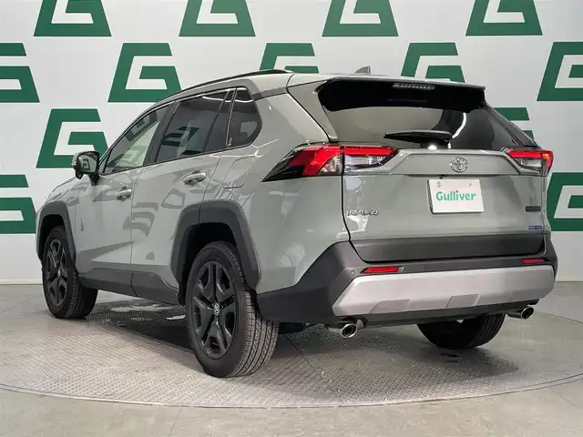 トヨタ ＲＡＶ４ アドベンチャー 鹿児島県 2023(令5)年 0.7万km アーバンカーキ ワンオーナー　/禁煙車　/純正ディスプレイオーディオ/フルセグTV　/トヨタセーフティセンス　/追従型クルーズコントロール　/バックカメラ　/前後コーナーセンサー/運転席メモリー付きパワーシート/前席シートヒーター　/前席ベンチレーション　/前後コーナーセンサー　/ＬＥＤヘッドライト/オートライト/オートマチックハイビーム/ETC/純正フロアマット