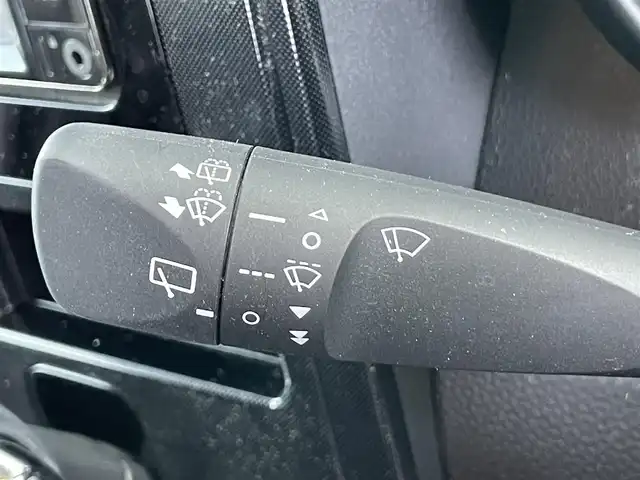 トヨタ ルーミー G 香川県 2020(令2)年 3.4万km パールホワイトⅢ 登録時走行距離：33812km/純正ナビゲーション/→フルセグTV/→CD/BT再生/全方向カメラ/両側パワースライドドア/前後コーナーセンサー/LEDヘッドライト/ステアリングリモコン/ETC/スマートキー