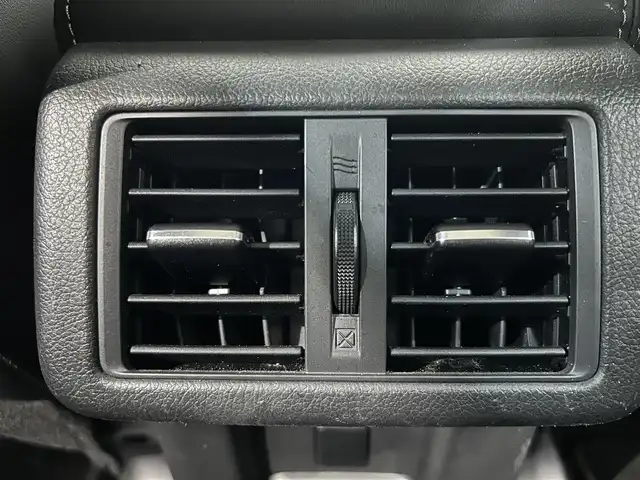 三菱 アウトランダー ＰＨＥＶ G 鹿児島県 2018(平30)年 5.9万km ルビーブラックP 社外７インチＳＤナビ【ＣＮ－ＲＥ０４ＷＤ】　/全方位カメラ　/電動パーキングブレーキ　/オートブレーキホールド　/革巻きステアリング　/パドルシフト　/ステアリングヒーター　/オールオートウィンドウ　/ＥＴＣ/ドアバイザー