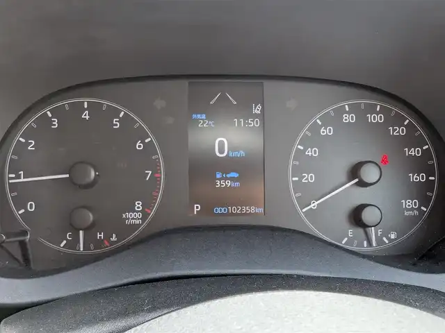 トヨタ ヤリス X 栃木県 2020(令2)年 10.3万km ホワイトパールクリスタルシャイン (株)IDOMが運営する【じしゃロン宇都宮店】の自社ローン対象車両になります。こちらは現金またはオートローンご利用時の価格です。自社ローンご希望の方は別途その旨お申付け下さい/純正ディスプレイオーディオ/AM/FM/BT/ETC/バックカメラ/前後コーナーセンサー/レーンキープアシスト/電格ミラー/ドアミラーウインカー/社外フロアマット/オートライト/オートハイビーム