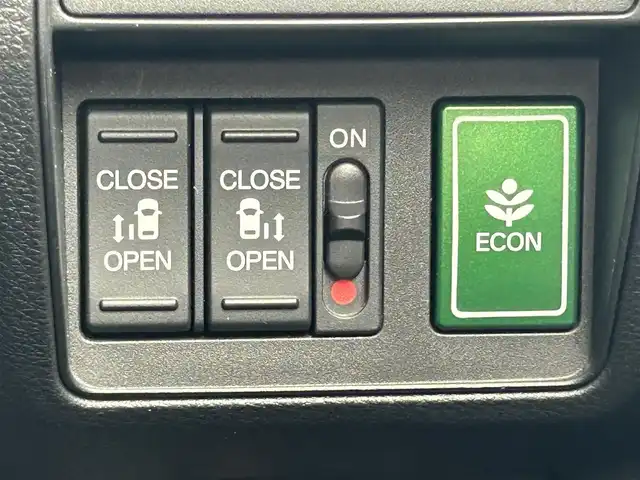 ホンダ オデッセイ アブソルート ホンダセンシング 福岡県 2018(平30)年 6.3万km クリスタルブラックパール 純正9型SDナビ（CD/DVD/フルセグ/BT)ホンダセンシングアラウンドビューモニター両側パワースライドドアアダブティプクルーズコントロールハーフレザーシートD席シートヒーターLEDヘッドライトオートライトプッシュスタートETC