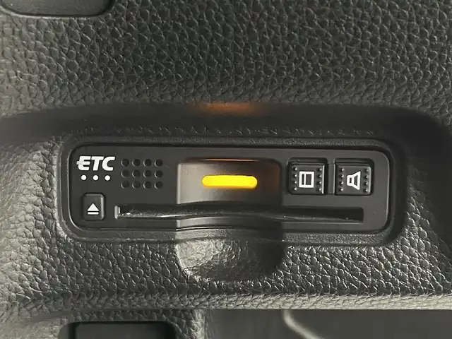 ホンダ Ｎ ＢＯＸ カスタム G L 埼玉県 2018(平30)年 6.6万km クリスタルブラックパール ８型ナビ　バックカメラ パワースライドドア　ＬＥＤヘッドライト　ＥＴＣ　ドライブレコーダー　チップアップシート　衝突被害軽減　スマートキー　ＵＳＢ端子　Ｂｌｕｅｔｏｏｔｈ　純正１４インチアルミ