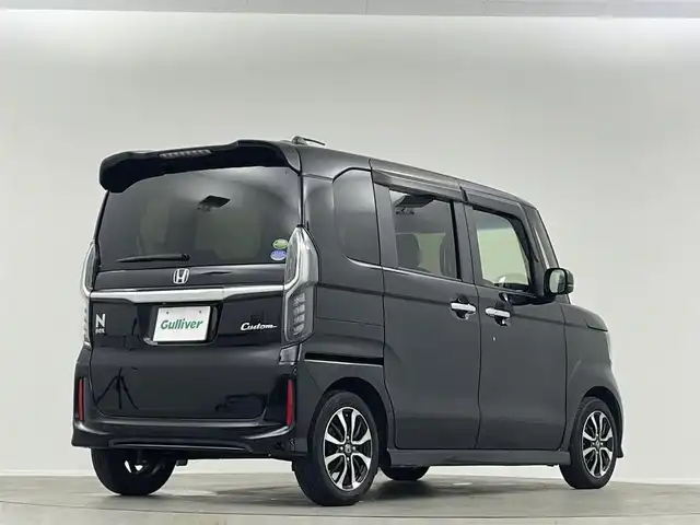 ホンダ Ｎ ＢＯＸ カスタム G L 埼玉県 2018(平30)年 6.6万km クリスタルブラックパール ８型ナビ　バックカメラ パワースライドドア　ＬＥＤヘッドライト　ＥＴＣ　ドライブレコーダー　チップアップシート　衝突被害軽減　スマートキー　ＵＳＢ端子　Ｂｌｕｅｔｏｏｔｈ　純正１４インチアルミ