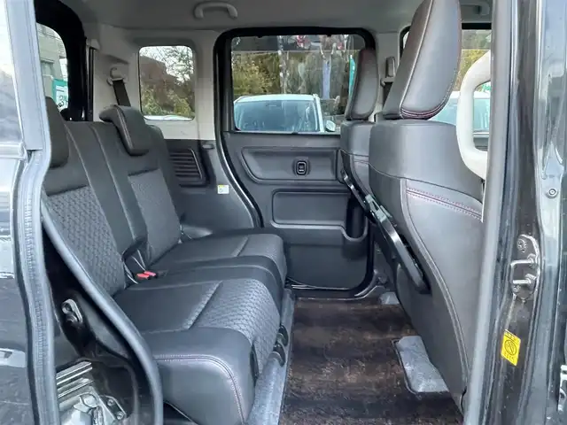 スズキ スペーシア カスタム HYBRID XS 埼玉県 2018(平30)年 8.5万km ブルーイッシュブラックパール3 社外ナビTV/バックカメラ/Fドラレコ/ビルトインETC/ハーフレザーシート/シートヒーター/両側パワースライドドア/天井サーキュレーター/LEDヘッドライト/リアクリアランスソナー/プッシュスタート/スマートキー/保証書付整備手帳/取扱説明書