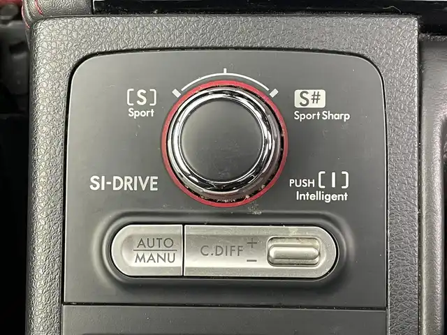 スバル ＷＲＸ ＳＴＩ STI タイプS 大阪府 2018(平30)年 5.9万km クリスタルホワイトP clarionナビ（GCV877D）/（AM/FM/BT/CD/DVD/フルセグTV）/リアビークルディテクション/フロントビューモニター/サイドビューモニター/ハイビームアシスト/前席シートヒーター/運転席パワーシート/純正フロアマット/純正19インチアルミホイール/デュアルエアコン/ETC/バックカメラ（サイド、フロント）