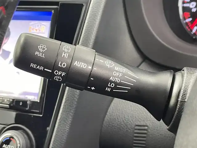スバル ＷＲＸ ＳＴＩ STI タイプS 大阪府 2018(平30)年 5.9万km クリスタルホワイトP clarionナビ（GCV877D）/（AM/FM/BT/CD/DVD/フルセグTV）/リアビークルディテクション/フロントビューモニター/サイドビューモニター/ハイビームアシスト/前席シートヒーター/運転席パワーシート/純正フロアマット/純正19インチアルミホイール/デュアルエアコン/ETC/バックカメラ（サイド、フロント）
