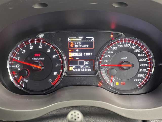 スバル ＷＲＸ ＳＴＩ STI タイプS 群馬県 2018(平30)年 5.9万km クリスタルホワイトP clarionナビ（GCV877D）/（AM/FM/BT/CD/DVD/フルセグTV）/リアビークルディテクション/フロントビューモニター/サイドビューモニター/ハイビームアシスト/前席シートヒーター/運転席パワーシート/純正フロアマット/純正19インチアルミホイール/デュアルエアコン/ETC/バックカメラ（サイド、フロント）