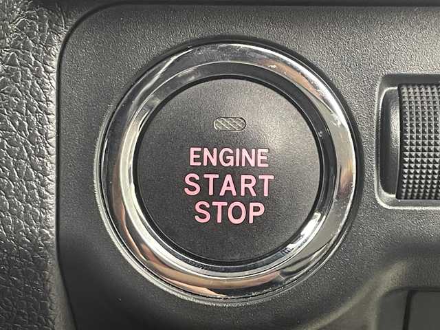 スバル ＷＲＸ ＳＴＩ STI タイプS 群馬県 2018(平30)年 5.9万km クリスタルホワイトP clarionナビ（GCV877D）/（AM/FM/BT/CD/DVD/フルセグTV）/リアビークルディテクション/フロントビューモニター/サイドビューモニター/ハイビームアシスト/前席シートヒーター/運転席パワーシート/純正フロアマット/純正19インチアルミホイール/デュアルエアコン/ETC/バックカメラ（サイド、フロント）