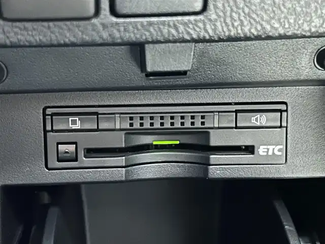 トヨタ ヴェルファイア Z 大阪府 2016(平28)年 2.1万km ブラック サンルーフ/バックカメラ/ＬＥＤヘッドライト/プッシュスタート/スマートキー/オートエアコン/オートライト/電動ミラー/フォグランプ/純正アルミホイール/リアオートエアコン/純正大型ナビ/両側電動/Bカメラ/ETC