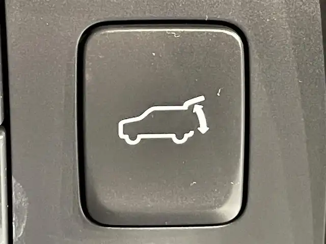 マツダ ＣＸ－５ XD スポーツアピアランス 愛知県 2022(令4)年 2.9万km ジェットブラックマイカ 純正10インチナビ/（Bluetooth/フルセグTV/USB）/BOSEサウンド/衝突軽減ブレーキ/アラウンドビューモニター/レーダークルーズコントロール/シートヒーター/LEDヘッドライト/ETC/ドライブレコーダー/ワイヤレス充電/ブラインドスポットモニター/ステアリングヒーター/パワーシート/電動リアゲート/コーナーセンサー/レーンキープアシスト/スマートキー/純正19インチAW/パドルシフト