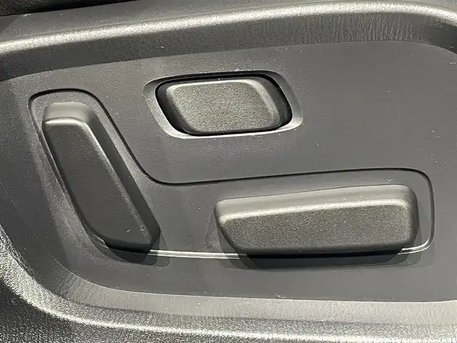 マツダ ＣＸ－５ XD スポーツアピアランス 愛知県 2022(令4)年 2.9万km ジェットブラックマイカ 純正10インチナビ/（Bluetooth/フルセグTV/USB）/BOSEサウンド/衝突軽減ブレーキ/アラウンドビューモニター/レーダークルーズコントロール/シートヒーター/LEDヘッドライト/ETC/ドライブレコーダー/ワイヤレス充電/ブラインドスポットモニター/ステアリングヒーター/パワーシート/電動リアゲート/コーナーセンサー/レーンキープアシスト/スマートキー/純正19インチAW/パドルシフト