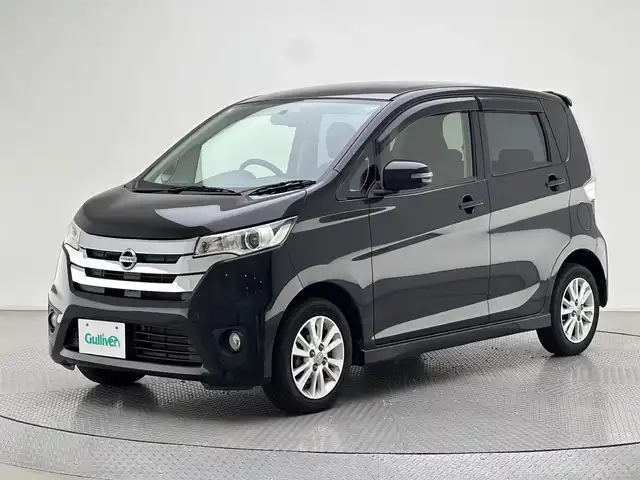 日産 デイズ ハイウェイスター Vセレ +Safty 兵庫県 2015(平27)年 7.5万km ブラック 社外SDナビ/フルセグ CD DVD BT MSV/アラウンドビューモニター/アイドリングストップ/純正14インチアルミホイール/HIDヘッドライト/フォグライト/スマートキー/スペアキー