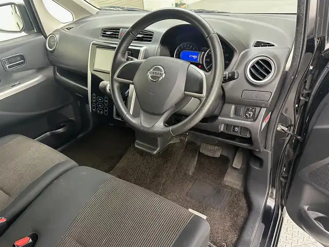 日産 デイズ ハイウェイスター Vセレ +Safty 兵庫県 2015(平27)年 7.5万km ブラック 社外SDナビ/フルセグ CD DVD BT MSV/アラウンドビューモニター/アイドリングストップ/純正14インチアルミホイール/HIDヘッドライト/フォグライト/スマートキー/スペアキー