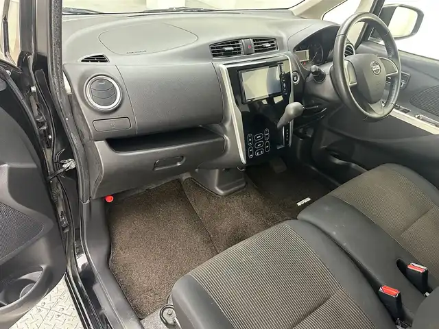 日産 デイズ ハイウェイスター Vセレ +Safty 兵庫県 2015(平27)年 7.5万km ブラック 社外SDナビ/フルセグ CD DVD BT MSV/アラウンドビューモニター/アイドリングストップ/純正14インチアルミホイール/HIDヘッドライト/フォグライト/スマートキー/スペアキー