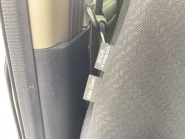 ホンダ Ｎ ＢＯＸ カスタム SSパッケージ 愛知県 2014(平26)年 7.7万km スマートブラック 純正ナビ/・AM/FM/CD/DVD/BT/USB/・ワンセグTV/・バックカメラ/衝突軽減ブレーキ/横滑り防止装置/オートライト/フォグランプ/革巻きステアリング/両側電動スライドドア/純正フロアマット/純正アルミホイール/ドアバイザー/電動格納ミラー/ウインカーミラー/プッシュススタート