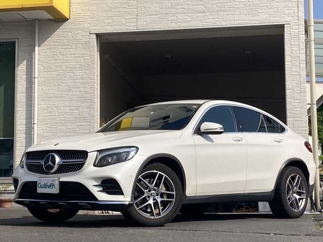 メルセデス・ベンツ ＧＬＣ２００ クーペスポーツ 大分県 2018(平30)年 5.9万km 白 ハーフレザーシート/全方位カメラ/純正19インチアルミホイール/純正ナビ/フルセグTV/Bluetooth/DVD/純正フロアマット/純正LEDヘッドライト/オートライト/ETC/レーンキープアシスト/横滑り防止装置/電動リアゲート