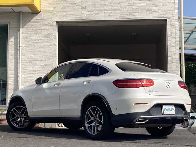 メルセデス・ベンツ ＧＬＣ２００ クーペスポーツ 大分県 2018(平30)年 5.9万km 白 ハーフレザーシート/全方位カメラ/純正19インチアルミホイール/純正ナビ/フルセグTV/Bluetooth/DVD/純正フロアマット/純正LEDヘッドライト/オートライト/ETC/レーンキープアシスト/横滑り防止装置/電動リアゲート
